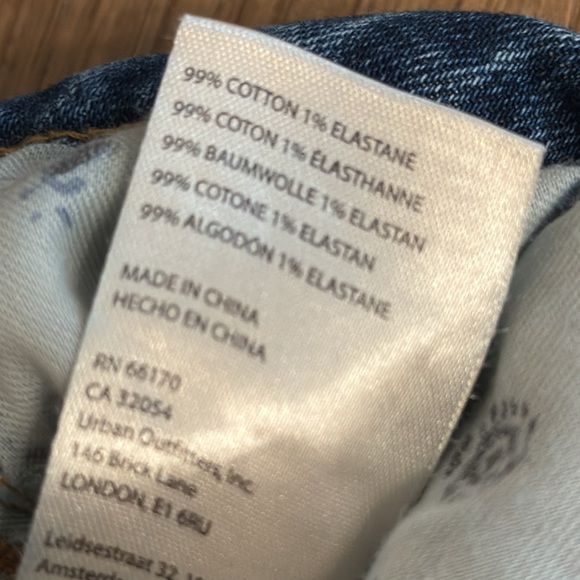 PILCRO UO High Rise Jeans Cropped Slim Boot Cut Size 28 - Picture 8 of 8